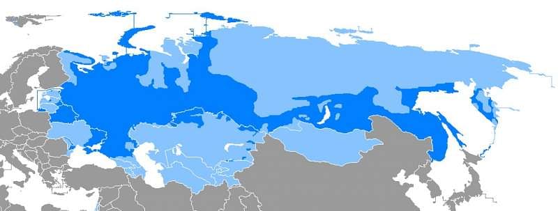 Map of regions where Russian is a majority (dark blue) or minority (light blue) language